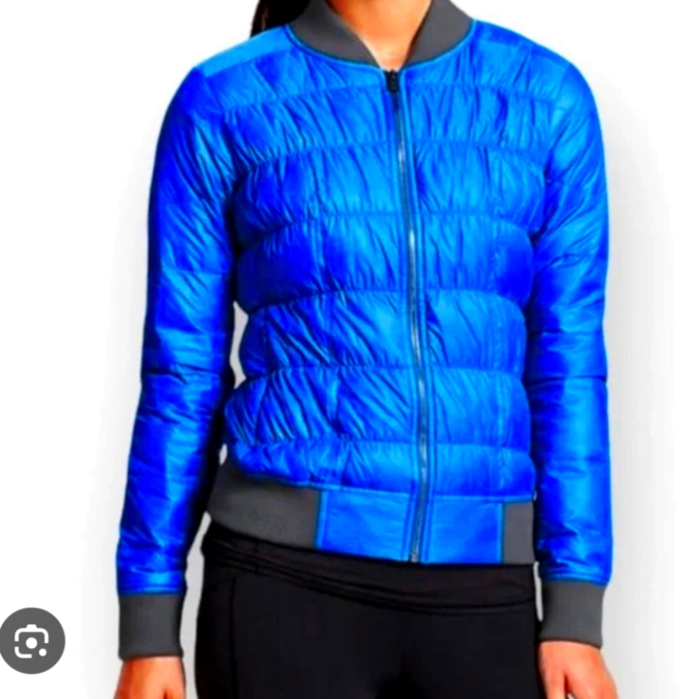 Down Puffer Jacket Women's Medium Athleta Blue City Active wear Yoga Ultralight